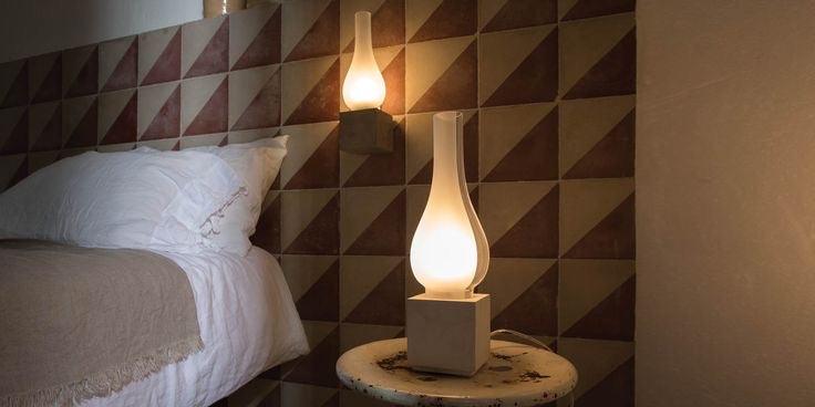 Karman, Lampada da tavolo base bianca, collezione AMARCORD, CT121BSINT, Matteo Ugolini