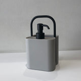 Geelli, contenitore/dispenser PLY SOAP in Gel colore sabbia con manico nero, 11,5 x 11,5 x h 20 cm, Monica Graffeo, GPL-SAP-C21-C06