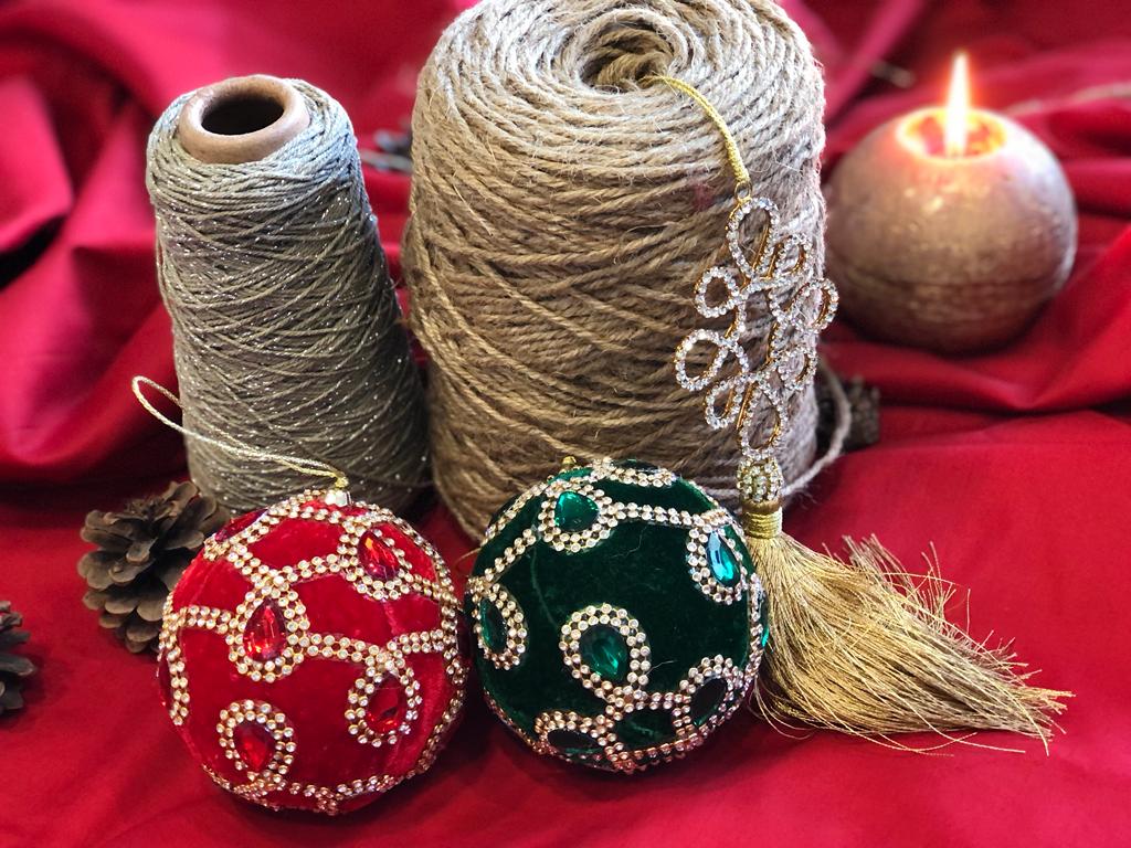 Enzo De Gasperi, hanging decoration tassel with gold diamonds, metal, h21 cm