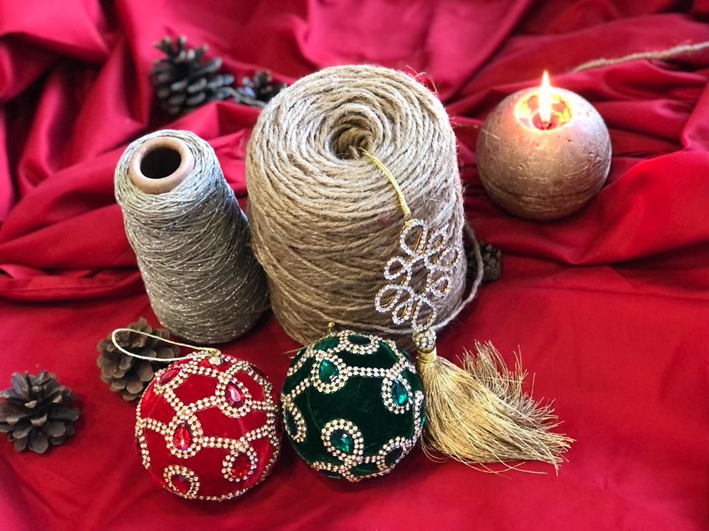 Enzo De Gasperi, Palla Natale gemme e velluto verde, d10 cm