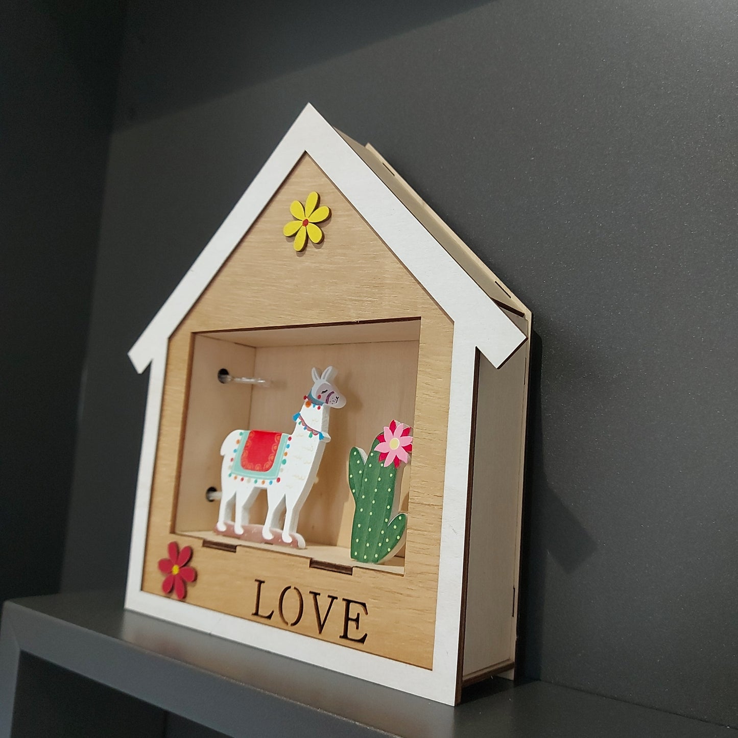 Enzo De Gasperi, casetta/lampada lama love con led, legno, 20x20x5 cm