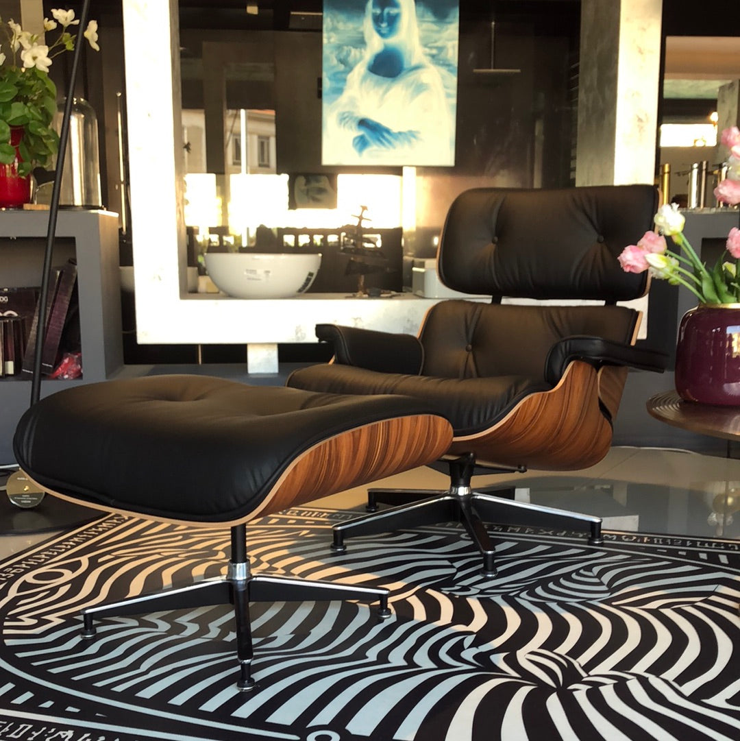 Archilab, poltrona lounge chair Eames, scocca legno palissandro e rivestimento in pelle nera