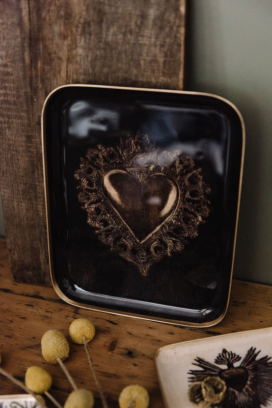 Boncoeurs, Piatto medio con cuore di Maria