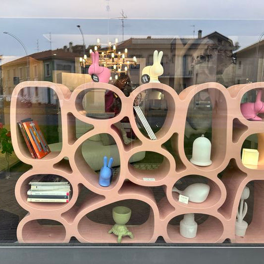 Qeeboo, Libreria Koibuchi rosa