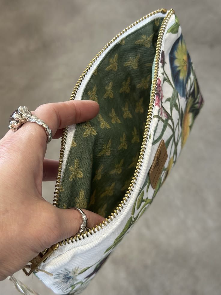 Koustrupco, Trousse con motivo floreale - 100% cotone biologico