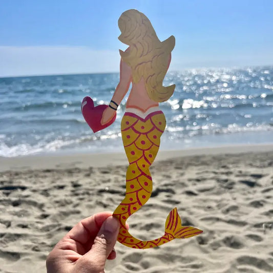 Pink Pampas, Sirena gialla con cuore da parete artigianale messicana in latta