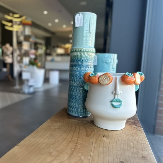 Patrizia Italiano, Vaso scultura siciliano testa Kaki di Misilmeri fatto a mano in ceramica, media