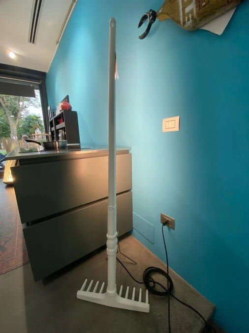 Karman, Lampada d'appoggio rastrello, collezione TOBIA, Matteo Ugolini, HP145 3R EXT