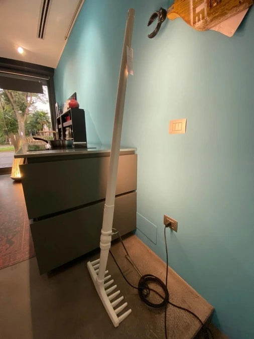 Karman, Lampada d'appoggio rastrello, collezione TOBIA, Matteo Ugolini, HP145 3R EXT