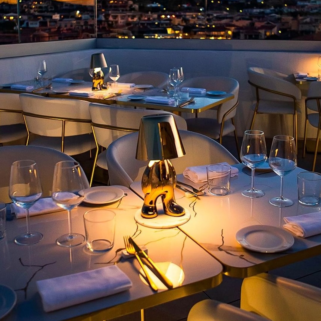 Qeeboo, lampada da tavolo Golden Brothers Tom oro