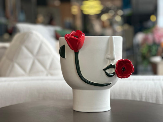 Patrizia Italiano, Vaso scultura siciliano LA CONTURBANTE fatto a mano in ceramica, medio