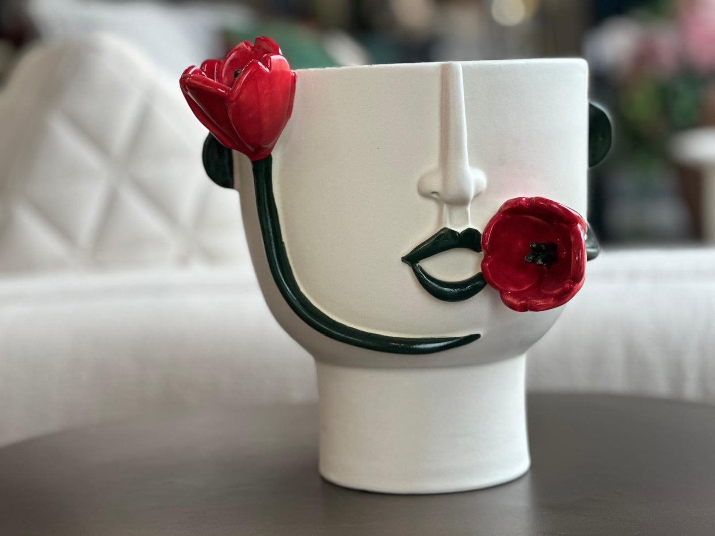 Patrizia Italiano, Vaso scultura siciliano LA CONTURBANTE fatto a mano in ceramica, medio