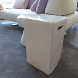 Gervasoni, pouff/tavolino Inout 44, d37 x h46 cm, ceramica bianca, Paola Navone, INO044FW