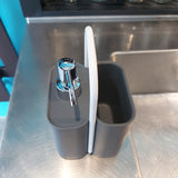 Geelli, contenitore/dispenser PLY SOAP in Gel colore grigio ombra con manico bianco, Monica Graffeo, GPL-SAP-C18-C01