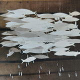Atelier Carta Bianca, decorazione da soffitto Banco di Pesci bianchi, carta e metallo