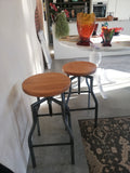 Maro, Tambre stool in galvanized steel with solid wood seat