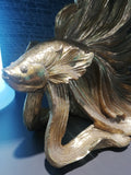 Enzo De Gasperi, fermalibro pesce Betta, oro, h19x17x14