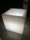 Vondom, lampada vaso Cube Light Ice, 10x10x10 cm, luce bianca, designer Maceteros
