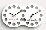 Cyrcus, orologio da parete Jetlag, acciaio laccato bianco, designer Alberto Ghirardello